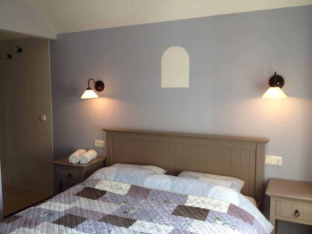 Bed & Breakfast Huize Mesch Eijsden Quarto foto